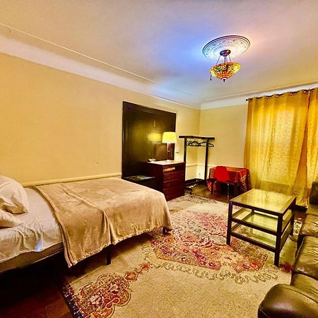 Family Guest House Newark Extérieur photo