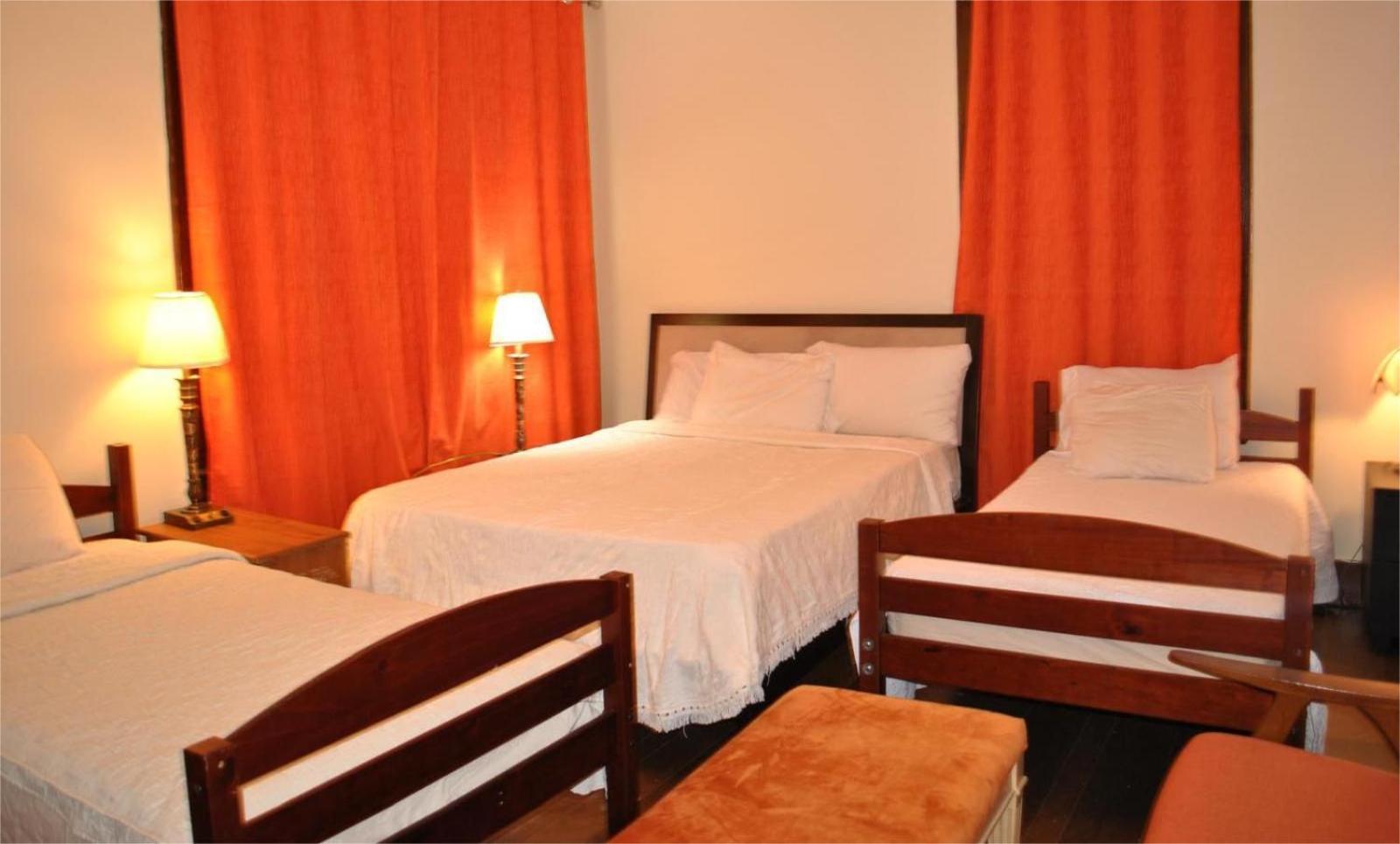 Family Guest House Newark Extérieur photo
